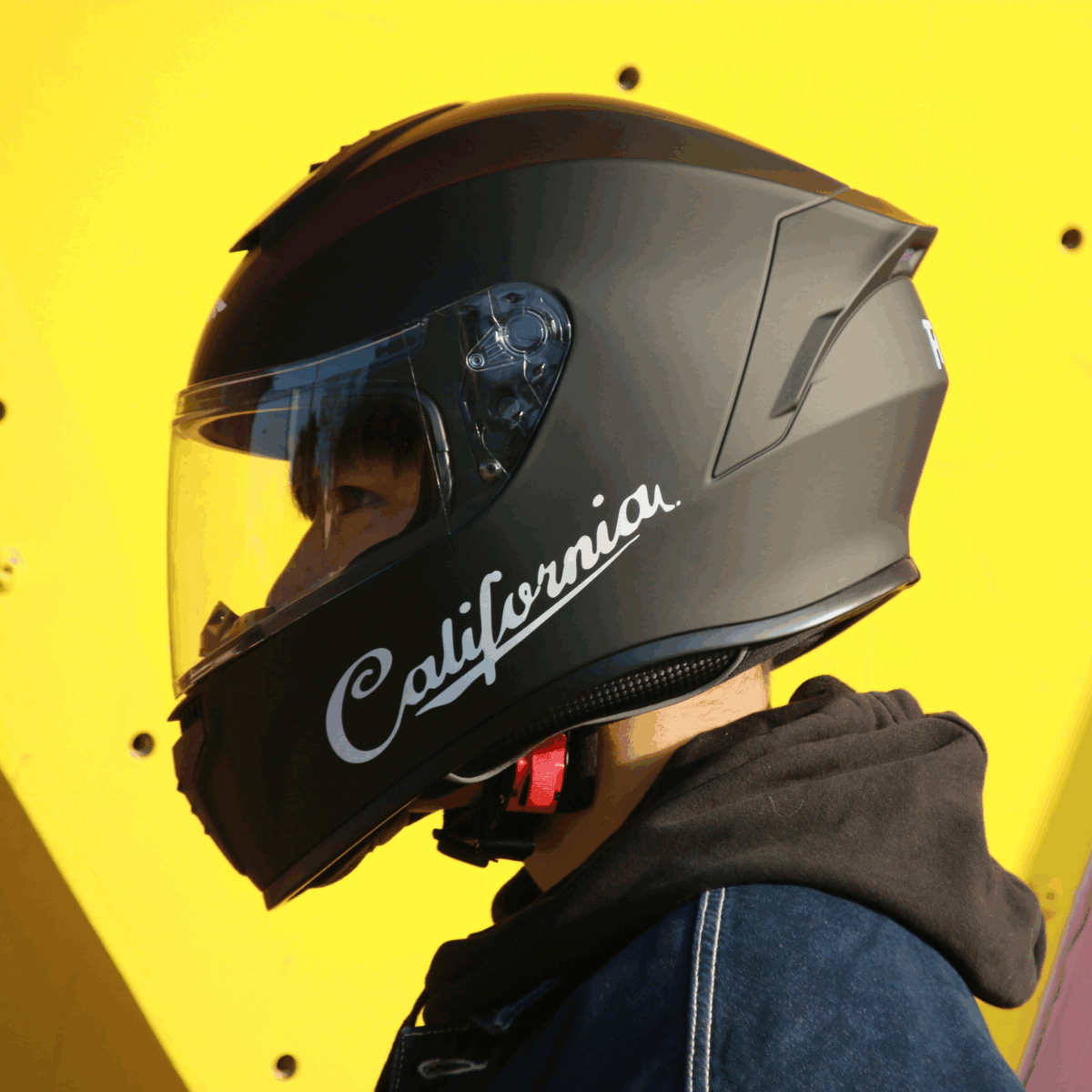 Freego Custom AeroFlow Full-Face Helmet – DOT Certified - Image 2