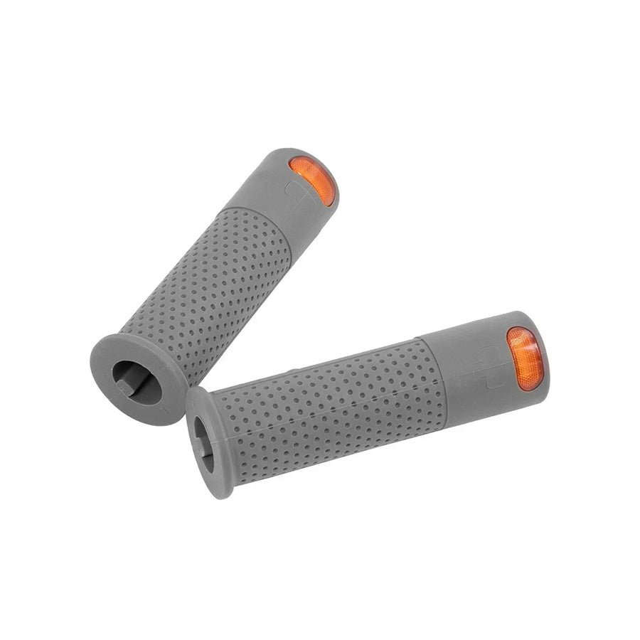 Freego Wireless Control Non-Slip Silicone Handle with Built-in Turn Signal Light - Image 2
